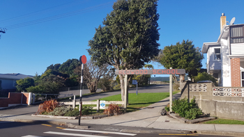 Image of Redwood School